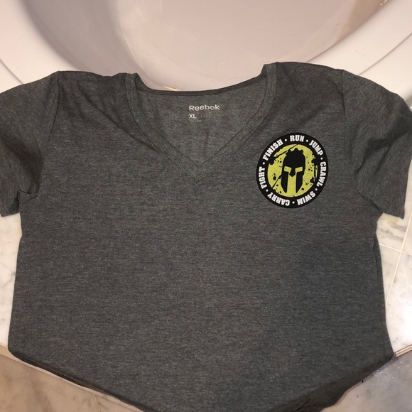 Worn once Reebok tee - Picture 2 of 3